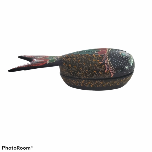 Vintage Hand Painted Wood Carved Fish Trinket Dish - Picture 4 of 13